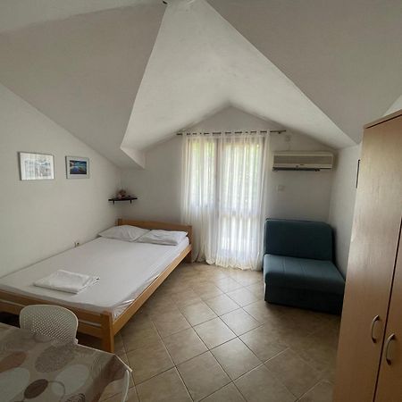 Apartmani Ivana Tivat Eksteriør bilde