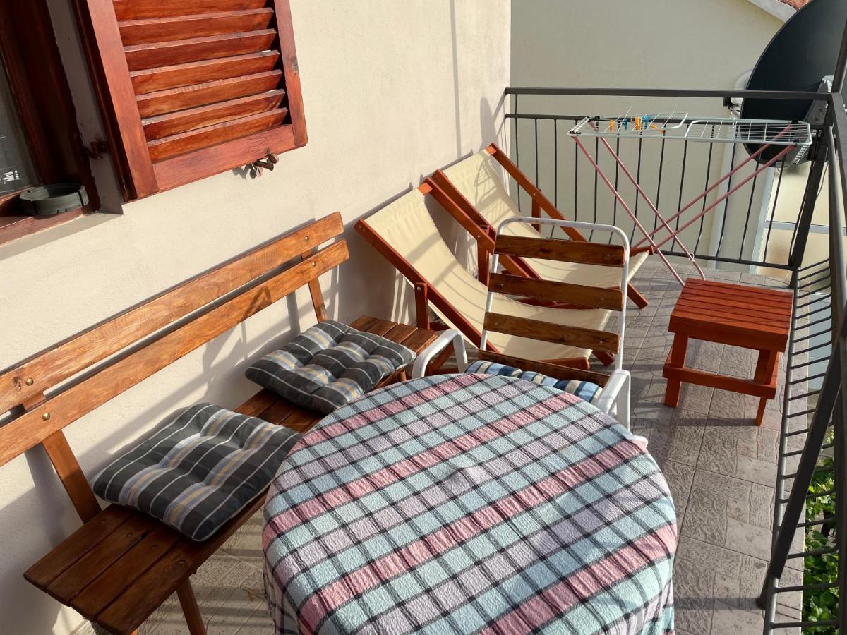 Apartmani Ivana Tivat Eksteriør bilde