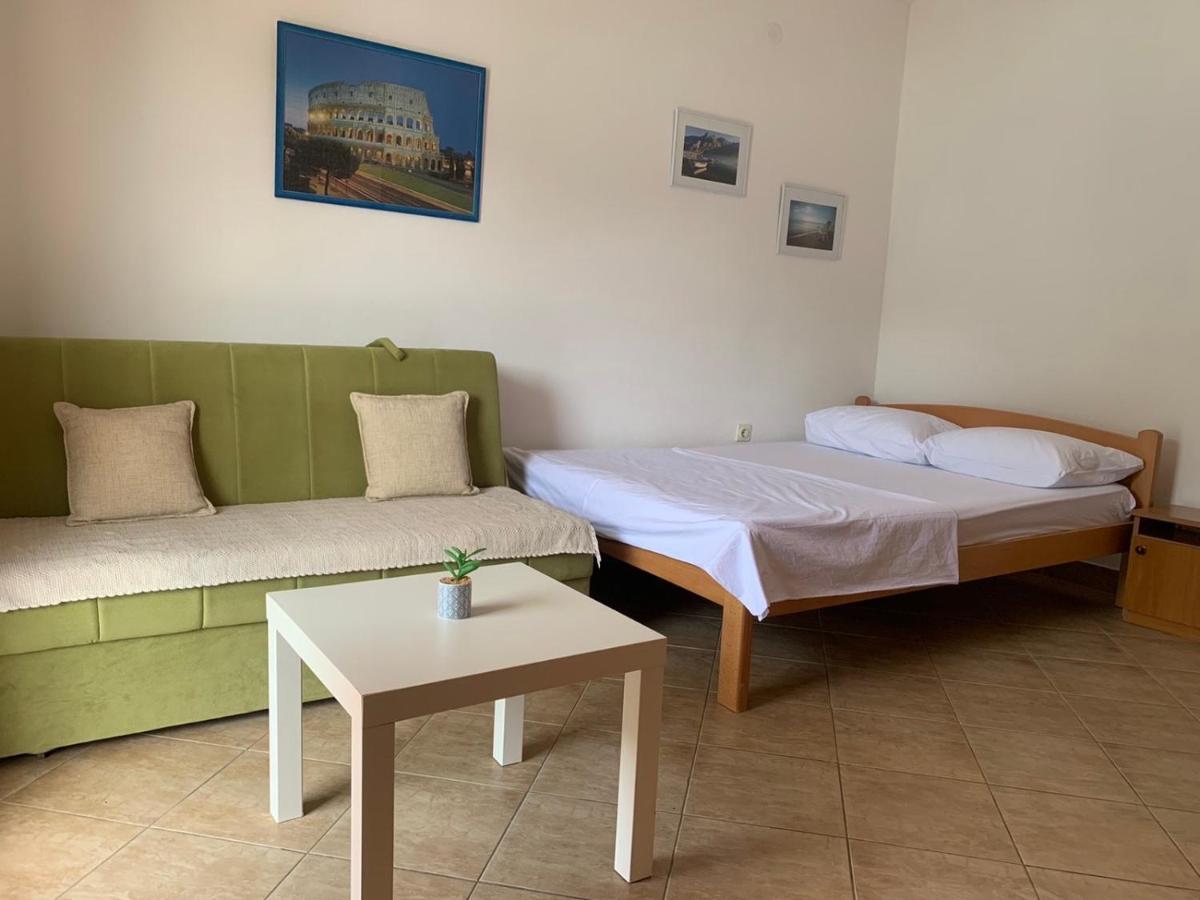 Apartmani Ivana Tivat Eksteriør bilde