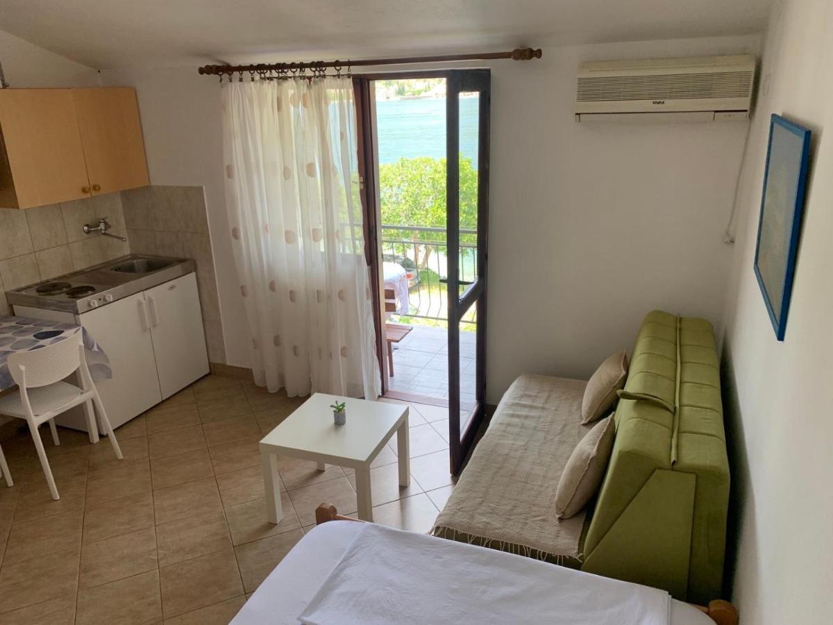 Apartmani Ivana Tivat Eksteriør bilde